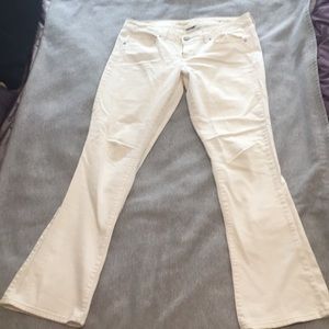 American Eagle Skinny Kick White Jeans